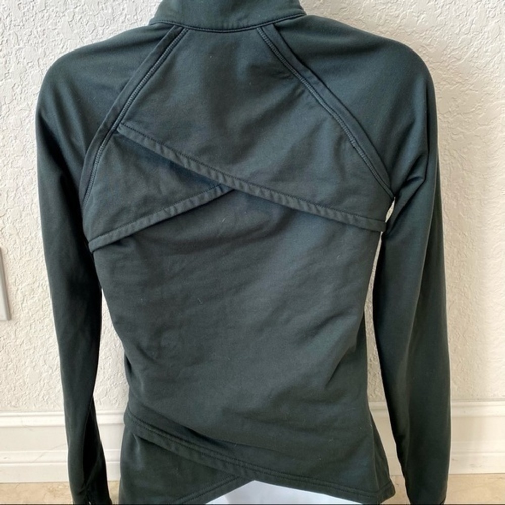 Fabletics Kimmy Zip Front Active Performance Jack… - image 7